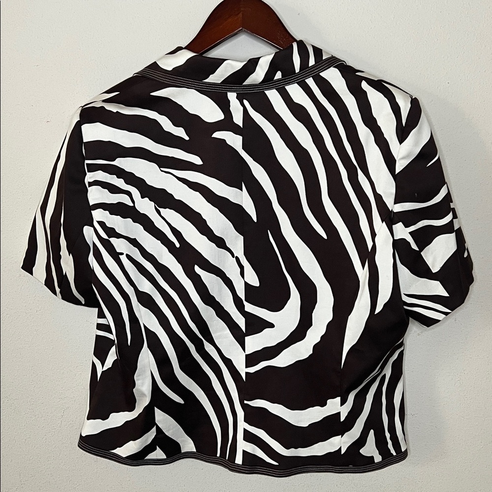 Peter Nygard Zebra Print Jacket Size 16 Short Sleeve Designer - Picture 2 of 12